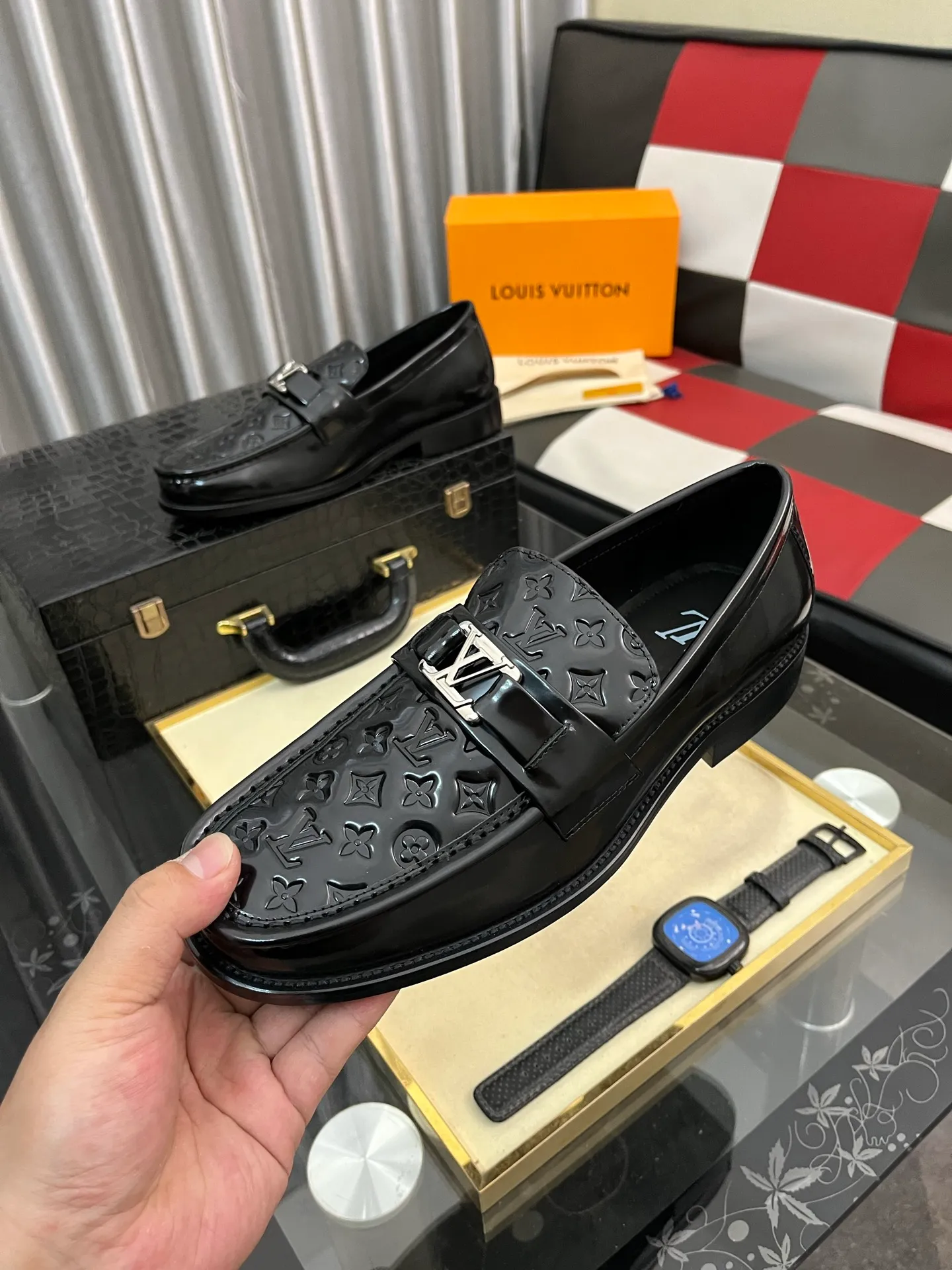 Men's Men's Shoes Men's Men's Shoes 💰520⌚️⌚️[LV] The most popular classic Louis Vuitton leather shoes. Synchronized with the official website, the upper adopts Italian imported upper embossing➕comfortable cowhide lining, fashionable atmosphere, unique brand and unique craftsmanship. Highlighting the hot style of the new year. Stop hesitating, stop wandering, get it now. Code number: 38--44. 3️⃣colors available